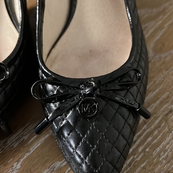 Michael Michael Kors Nancy Black Quilted Mid Pump - Picture 6 of 13